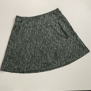Eddie Bauer Skirt Athletic Pickleball Tennis Beach Travel Lounge Green Black
